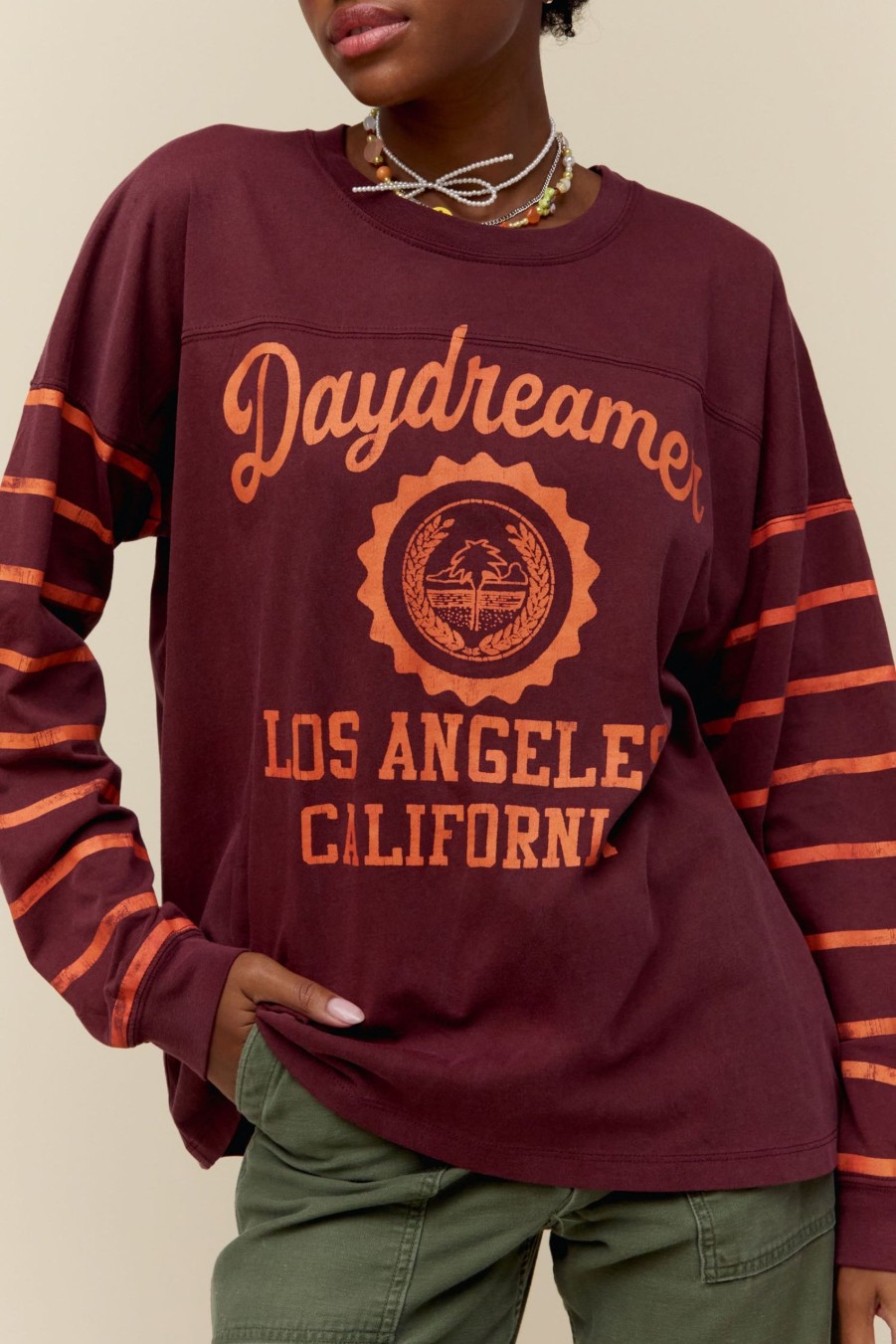 Maniche Lunghe DAYDREAMER | Manica Lunga Daydreamer La Seal Varsity In Pigmento Marrone