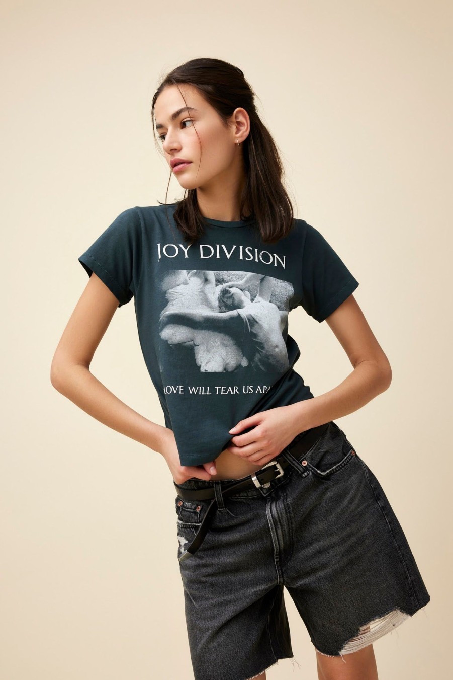 Maglietta DAYDREAMER | Maglietta Vintage Dei Joy Division Love Will Tear Us Apart